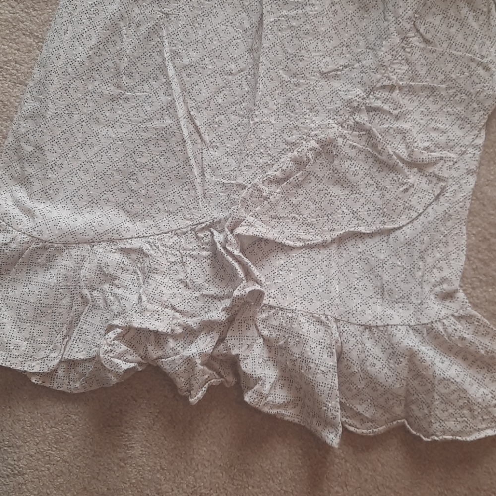 Dress‎ - Picture 5 of 6